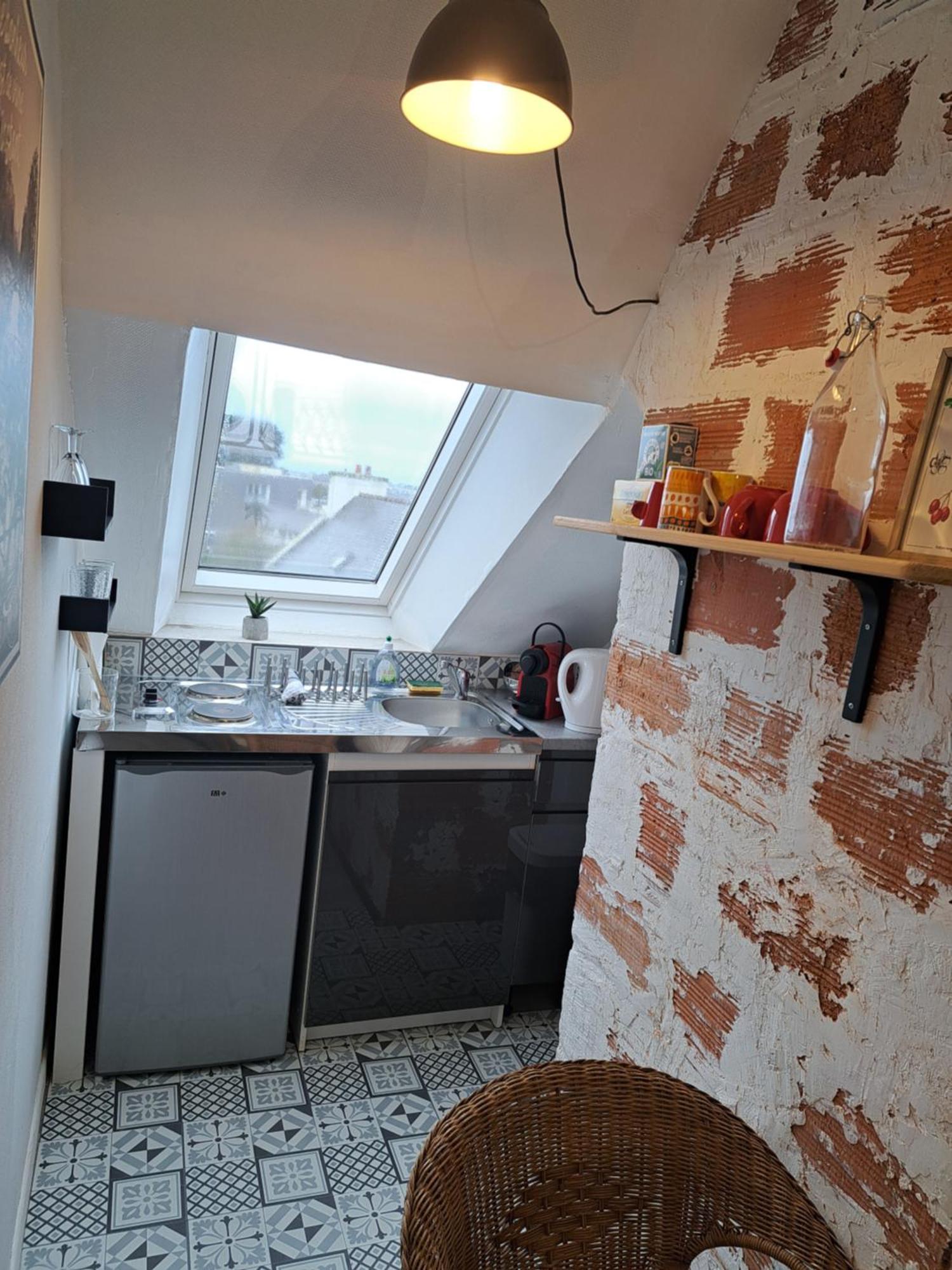 Studio D Hotes Карантек Номер фото